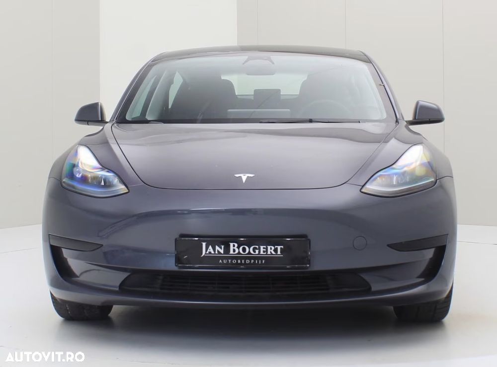 Tesla Model 3 RWD - 5