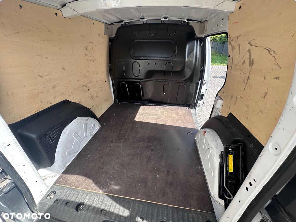 Renault Kangoo ZE - 16