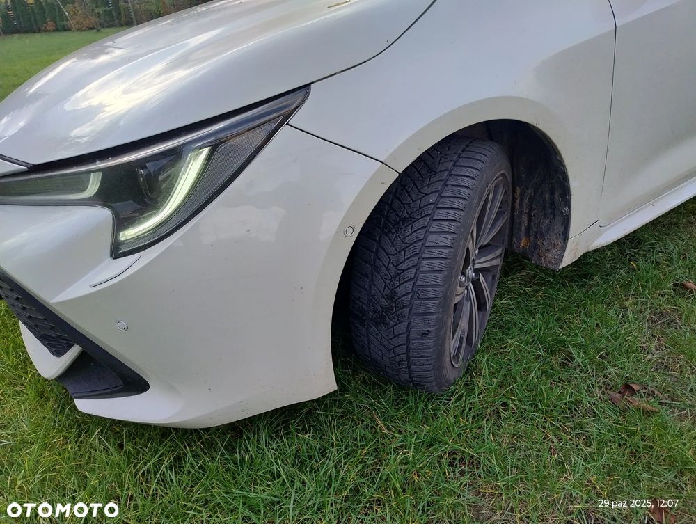 Toyota Corolla 1.8 Hybrid Executive - 14