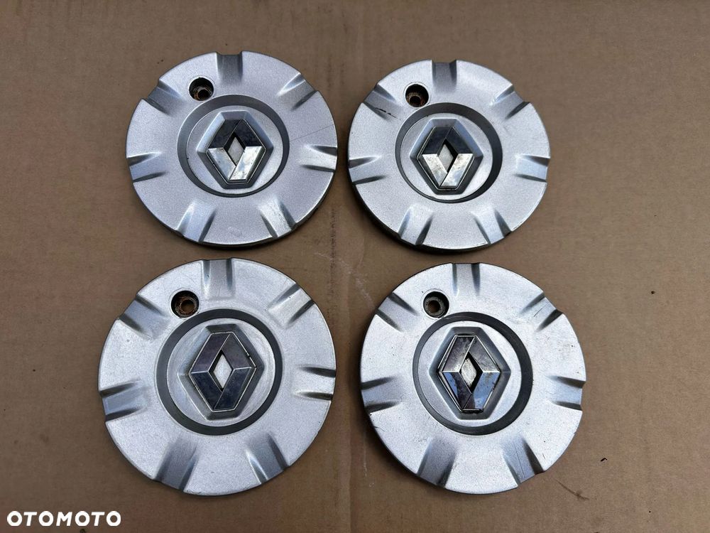 Dekielki emblematy Renault / 8200 367 642 / Komplet - 1