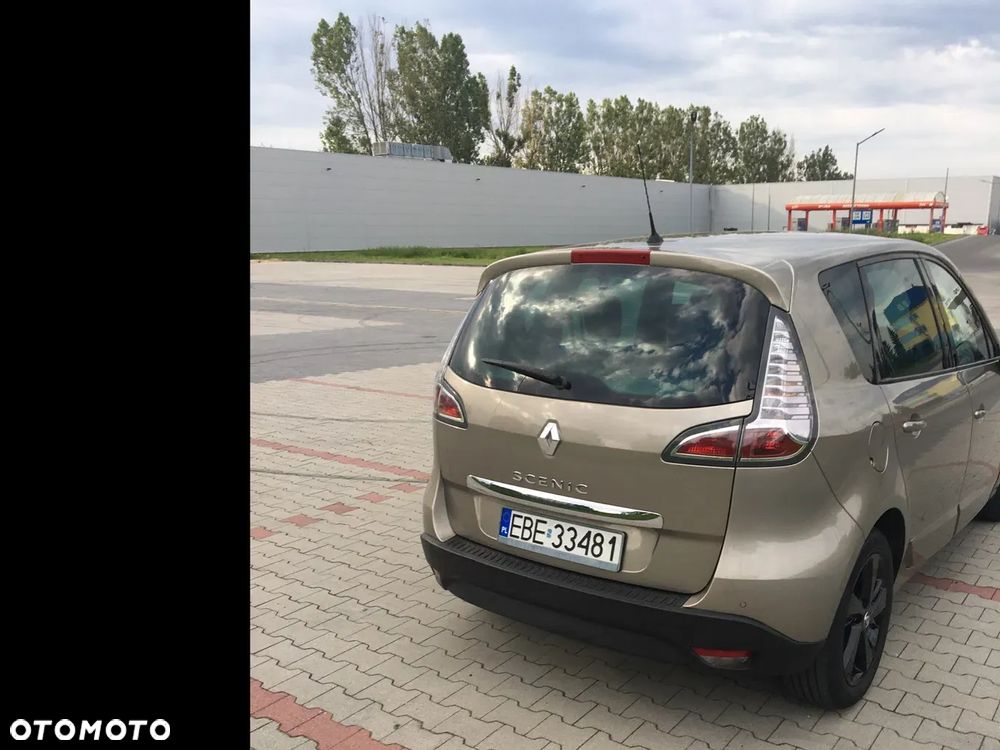 Renault Scenic 1.6 16V 110 Dynamique - 4