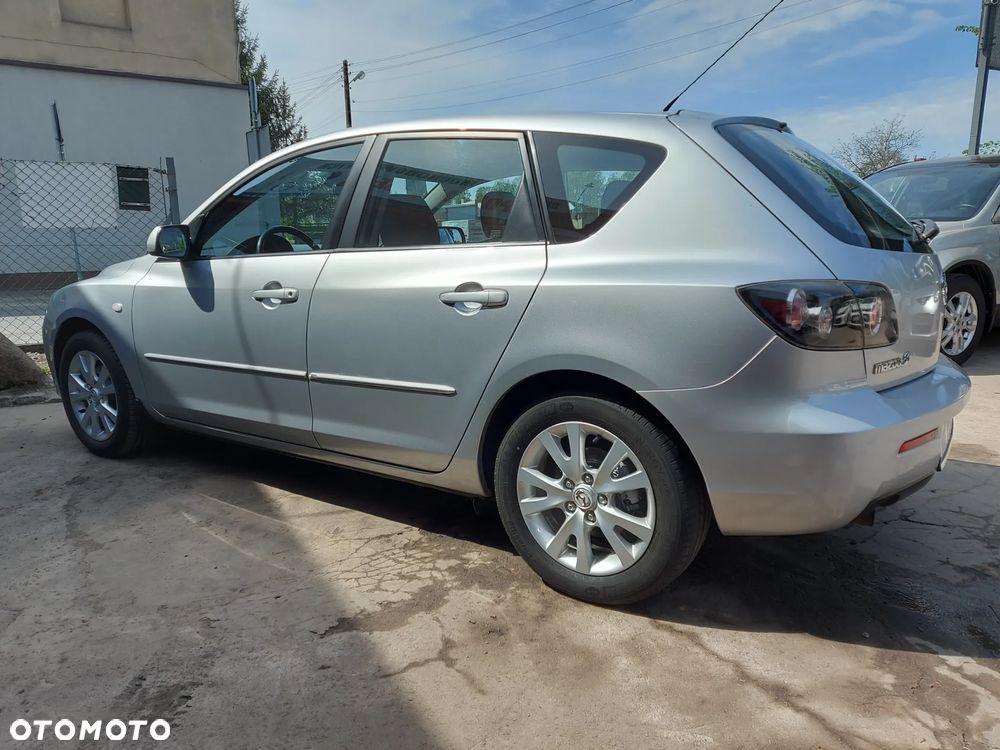 Mazda 3 1.6 Sport Active - 12