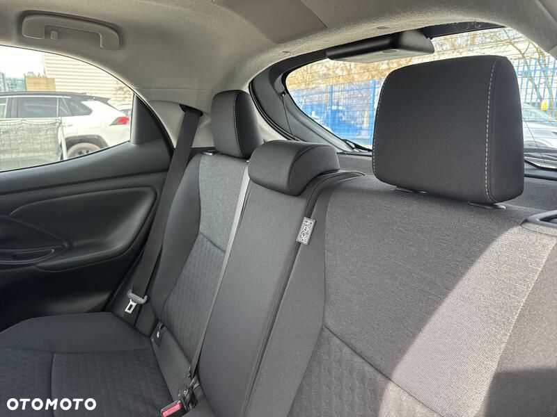 Toyota Yaris Hybrid 1.5 Comfort - 17