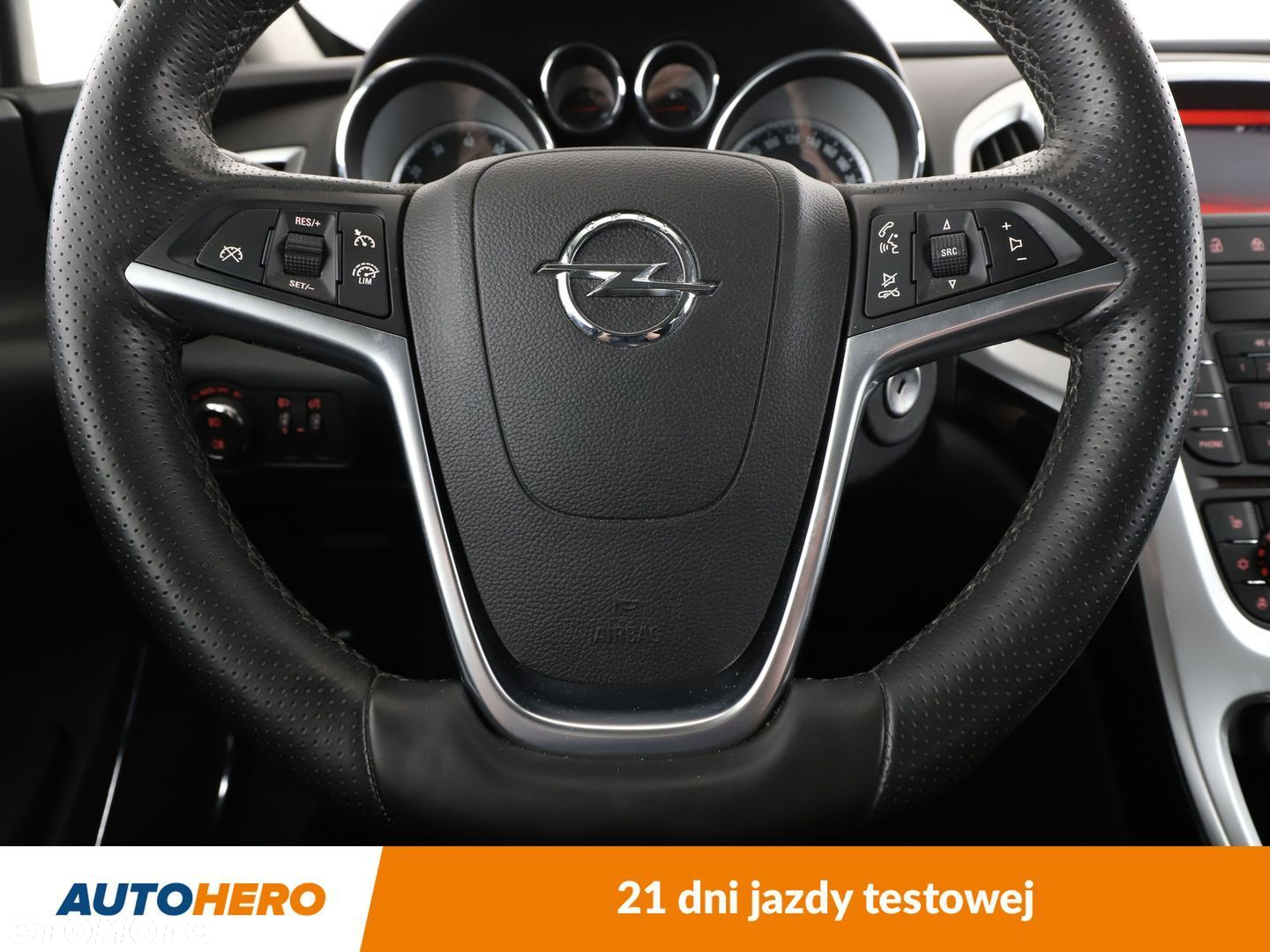 Opel Astra - 18