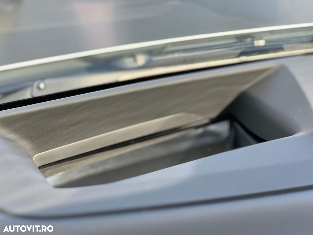 BMW X6 xDrive40i AT MHEV - 33