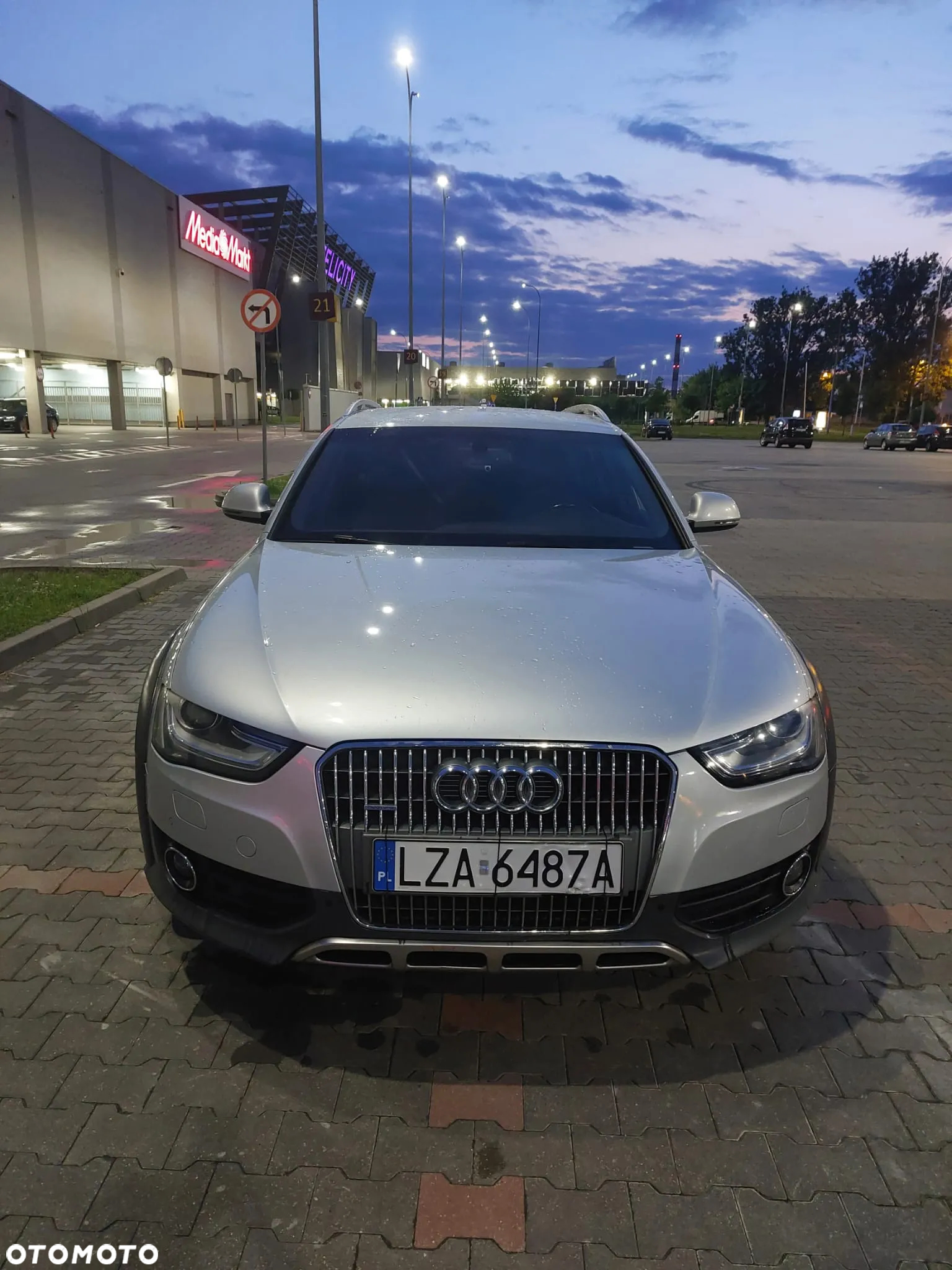 Audi A4 Allroad quattro 2.0 TDI DPF S tronic - 5