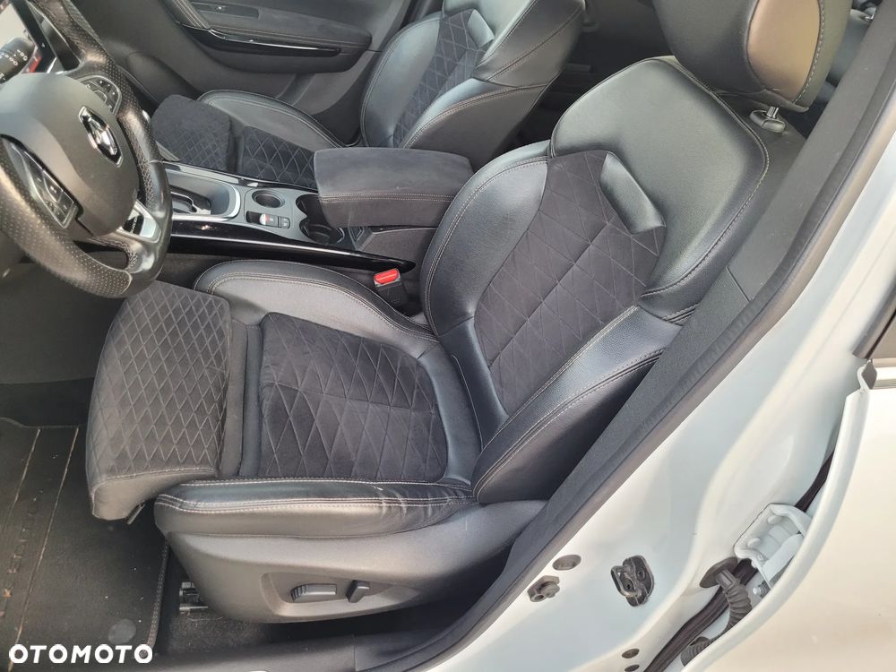 Renault Kadjar TCe 160 EDC GPF BLACK EDITION - 5