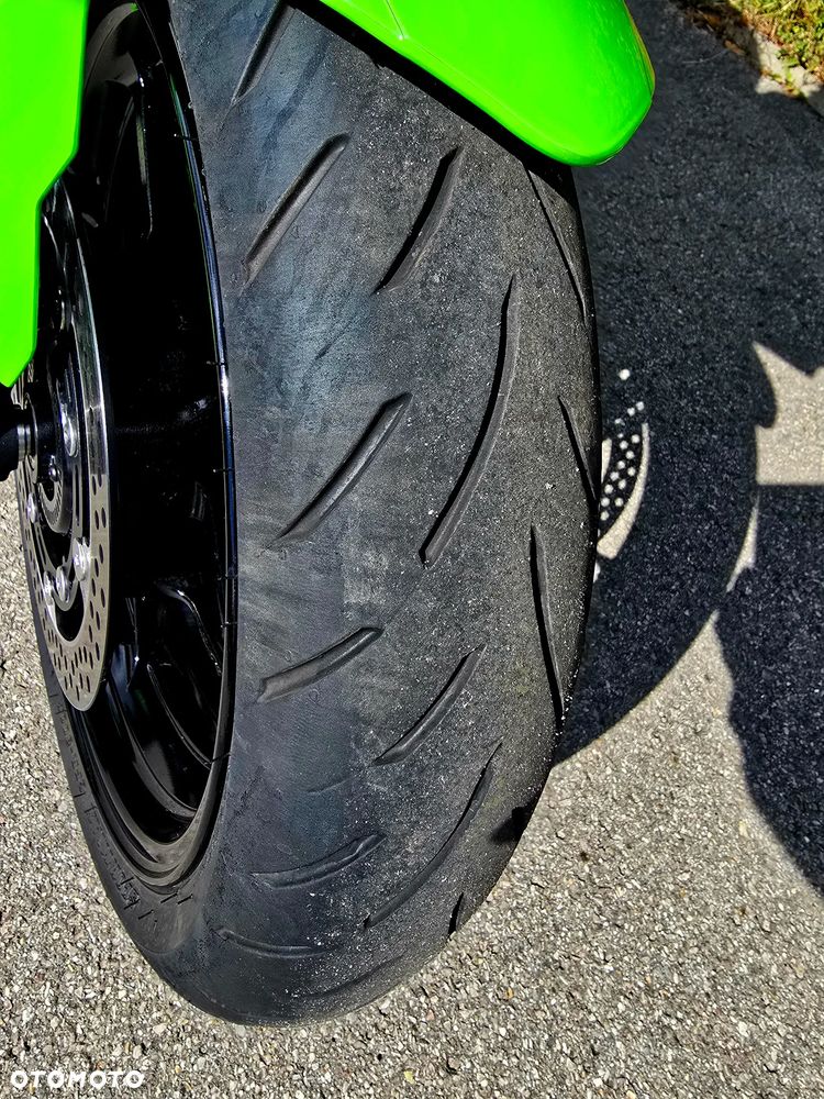 Kawasaki ZX - 14