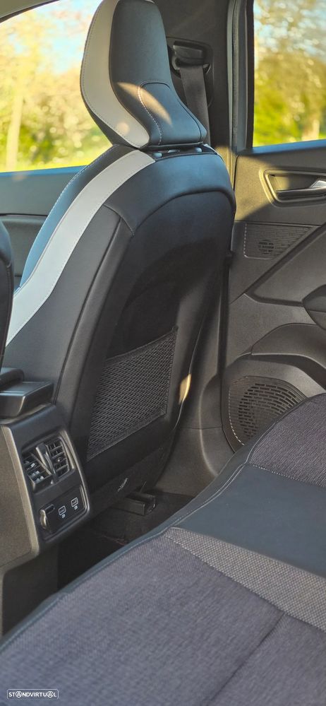 Renault Captur TCe 90 INTENS - 25