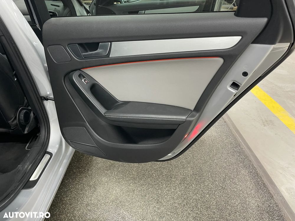 Audi A4 2.0 TDI B8 - 15