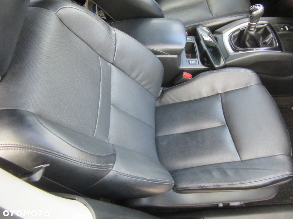 KANAPA BOCZKI Nissan X-Trail T32 2016 Wszystkie części - 1