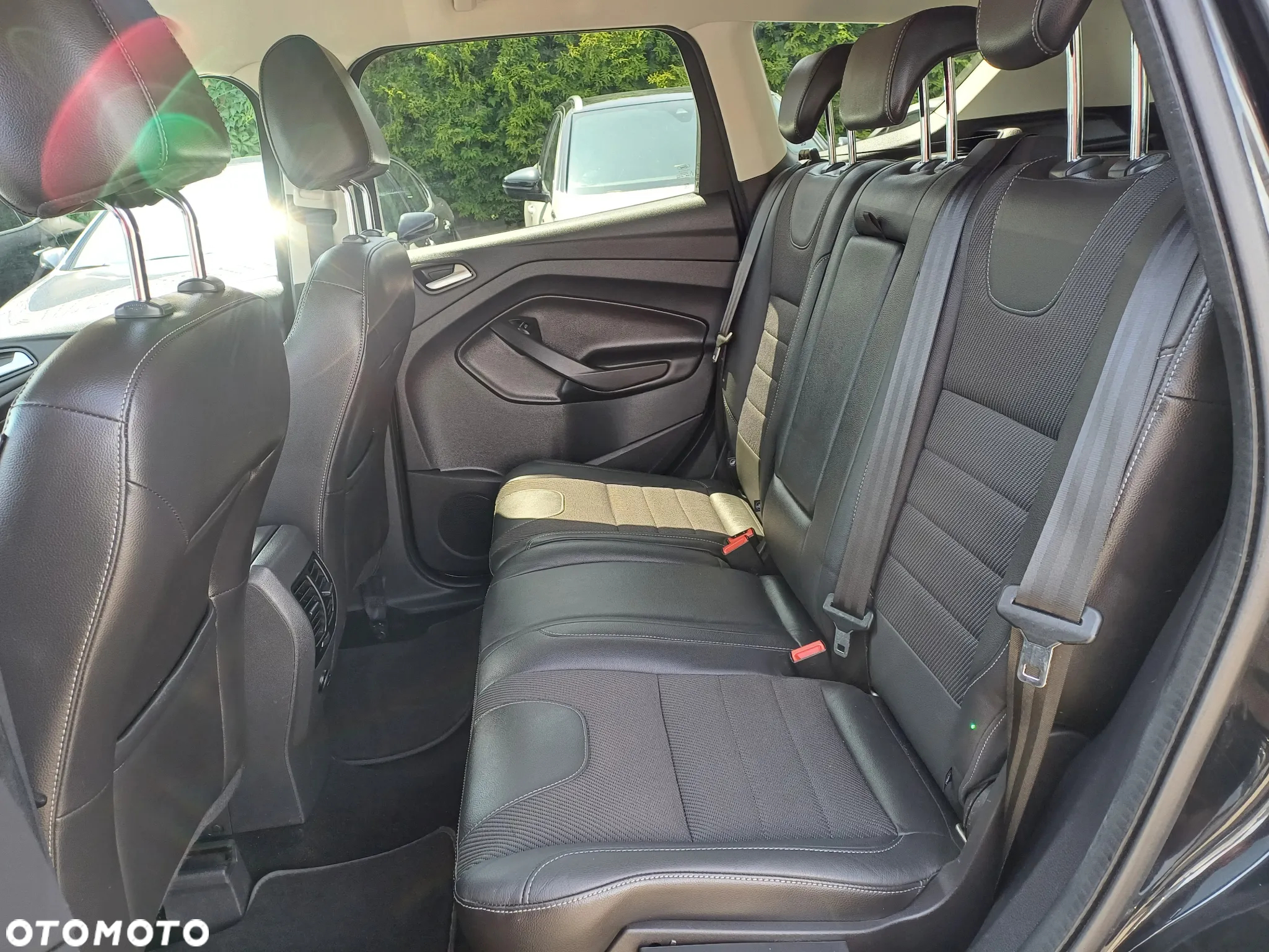 Ford Kuga 2.0 TDCi Titanium - 15