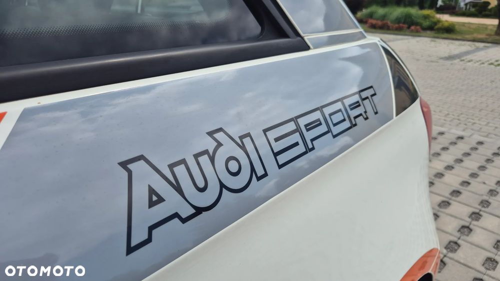 Audi A1 3-drzwiowe 1.6 TDI S line edition - 29