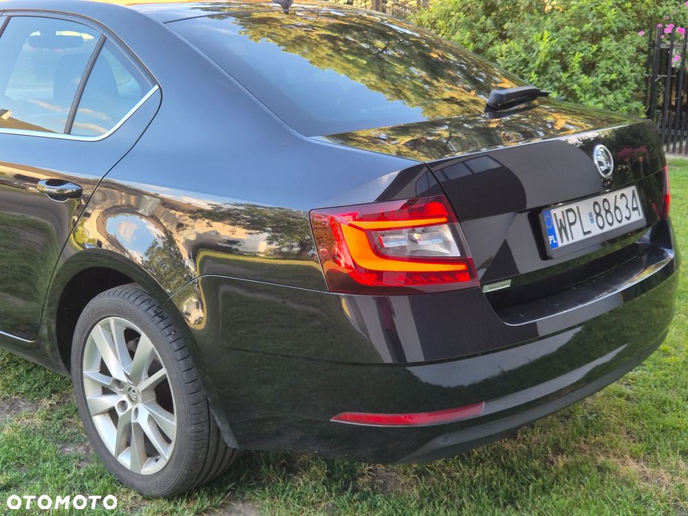 Skoda Octavia 2.0 TDI Style DSG - 8
