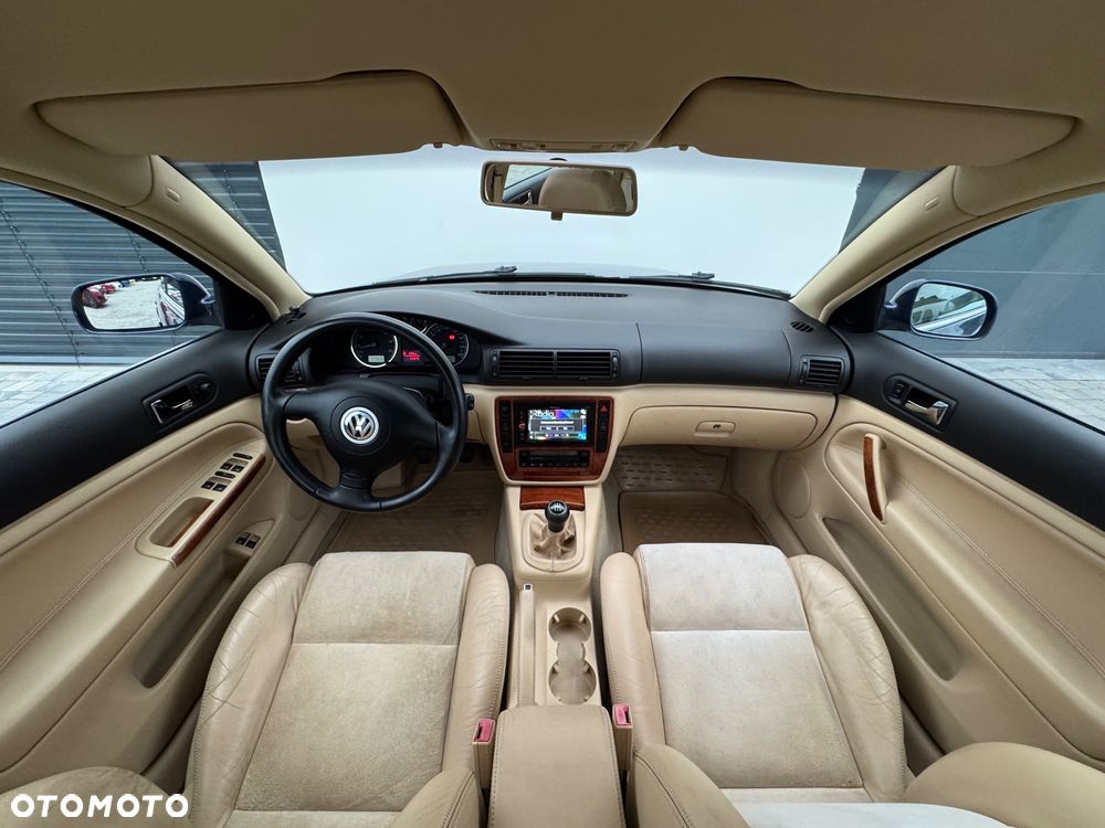 Volkswagen Passat 2.0 Exclusive - 7