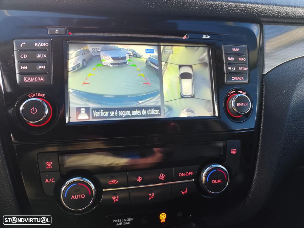 Nissan Qashqai 1.5 dCi Tekna Bose — fotografia 39