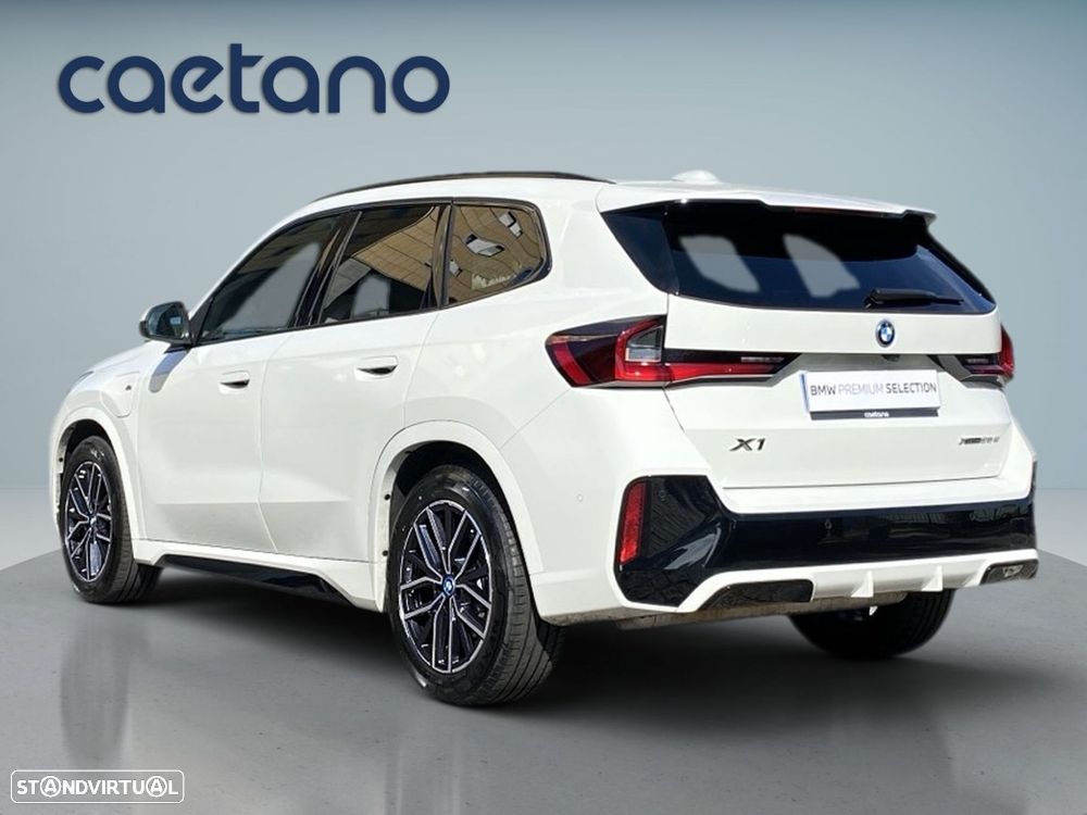 BMW X1 xDrive25e Pack Desportivo M - 26