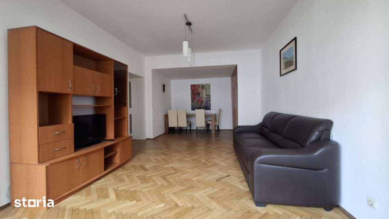 Cismigiu Kogalniceanu, ap 2 cam cu centrala proprie si loc parcare — fotografia 1