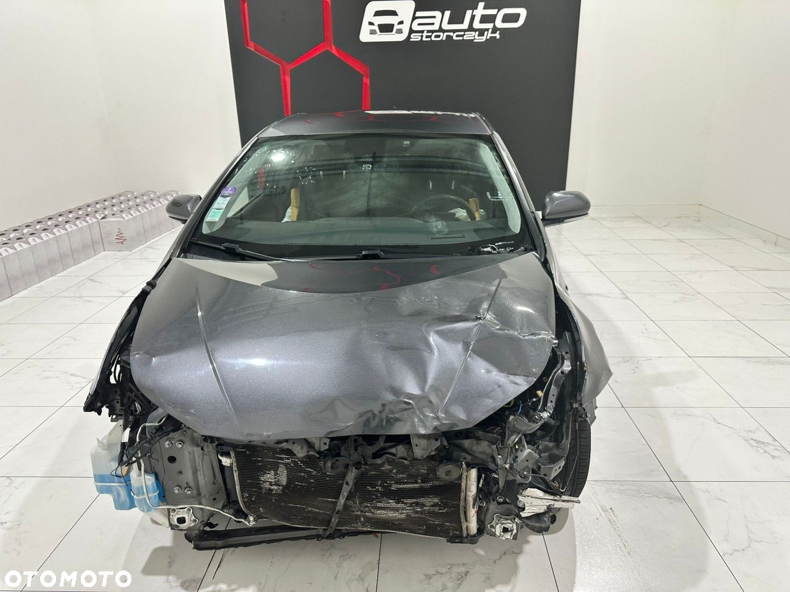 Toyota Prius - 14