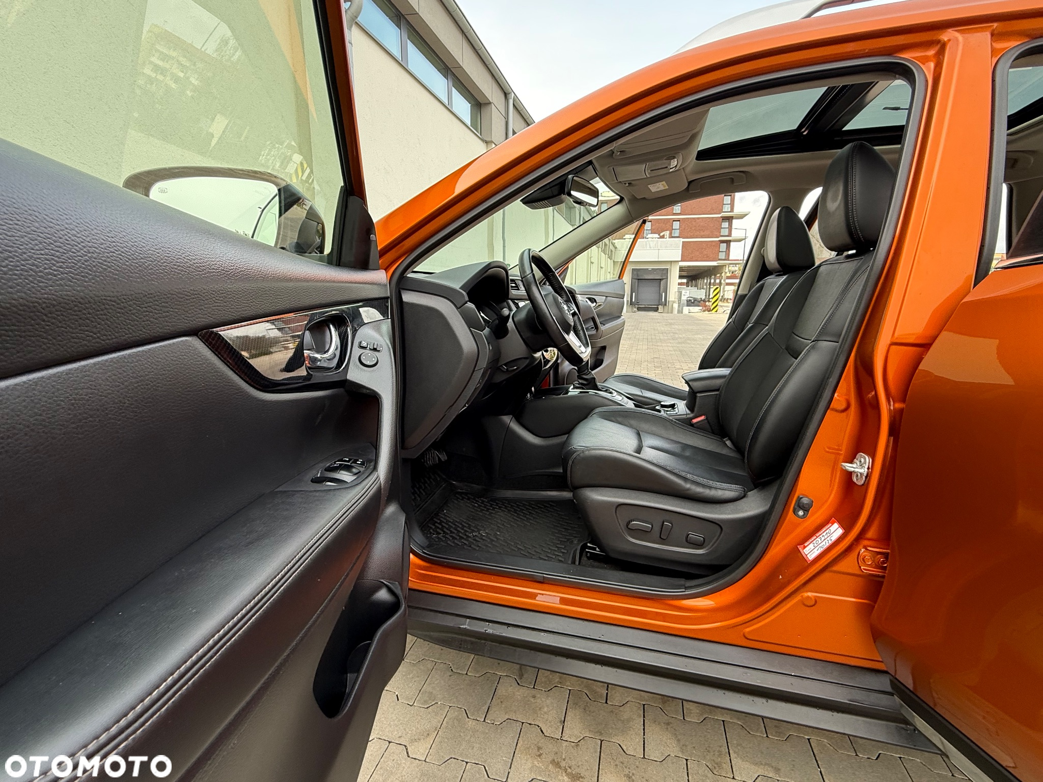 Nissan X-Trail 2.0 dCi Tekna 4WD Xtronic 7os - 17