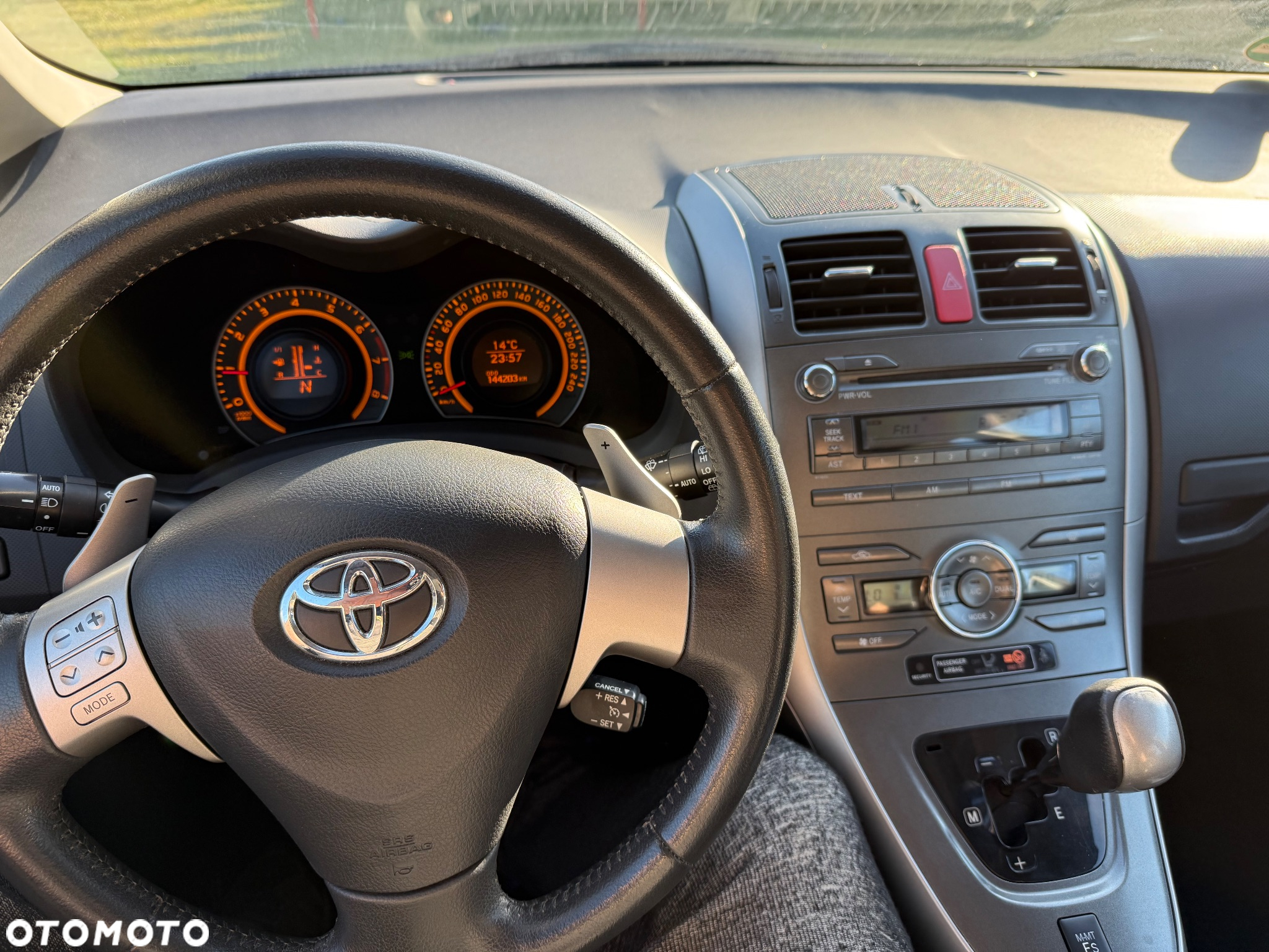 Toyota Auris 1.6 VVT-i Premium MM - 10