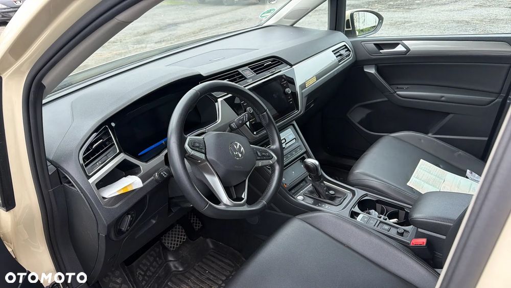 Volkswagen Touran 2.0 TDI BMT Active DSG - 12