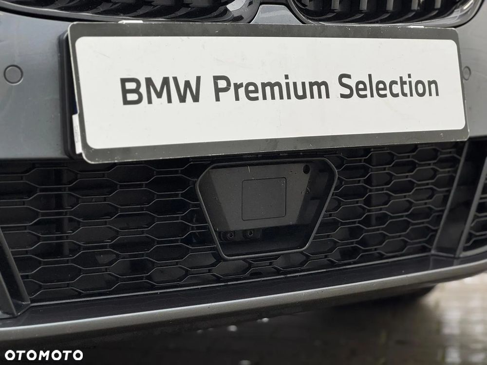 BMW Seria 3 330i xDrive M Sport sport - 13