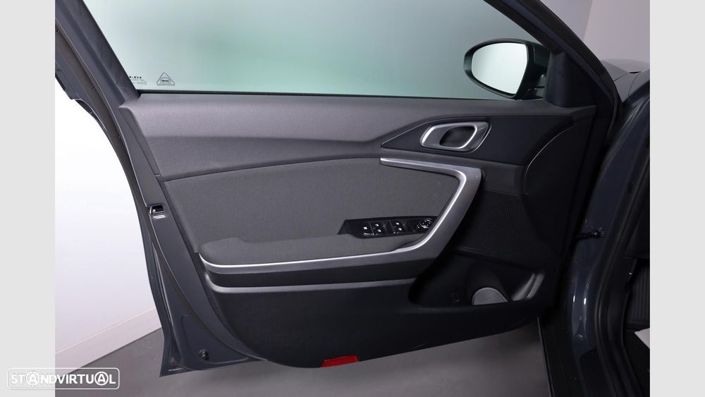 Kia XCeed 1.0 T-GDI Dynamic - 9