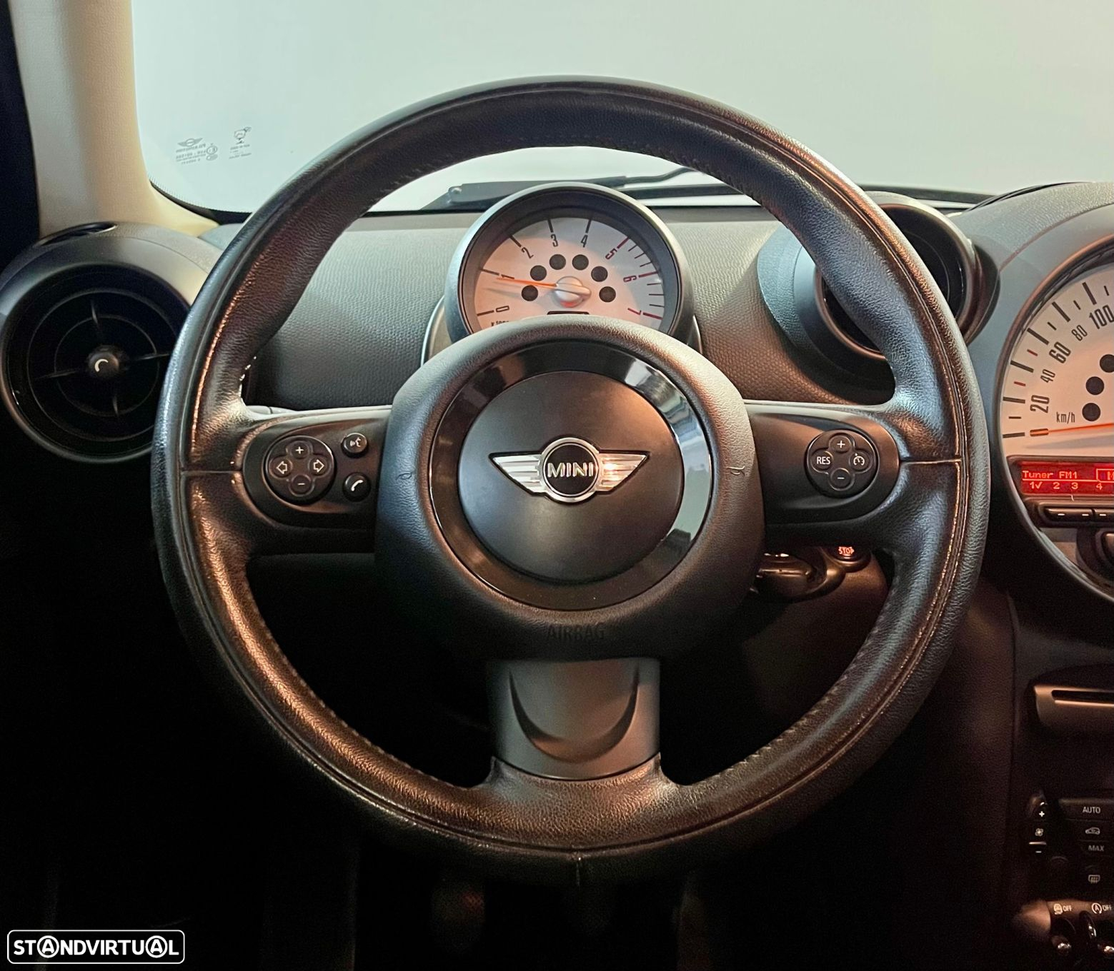 MINI Countryman One D - 9