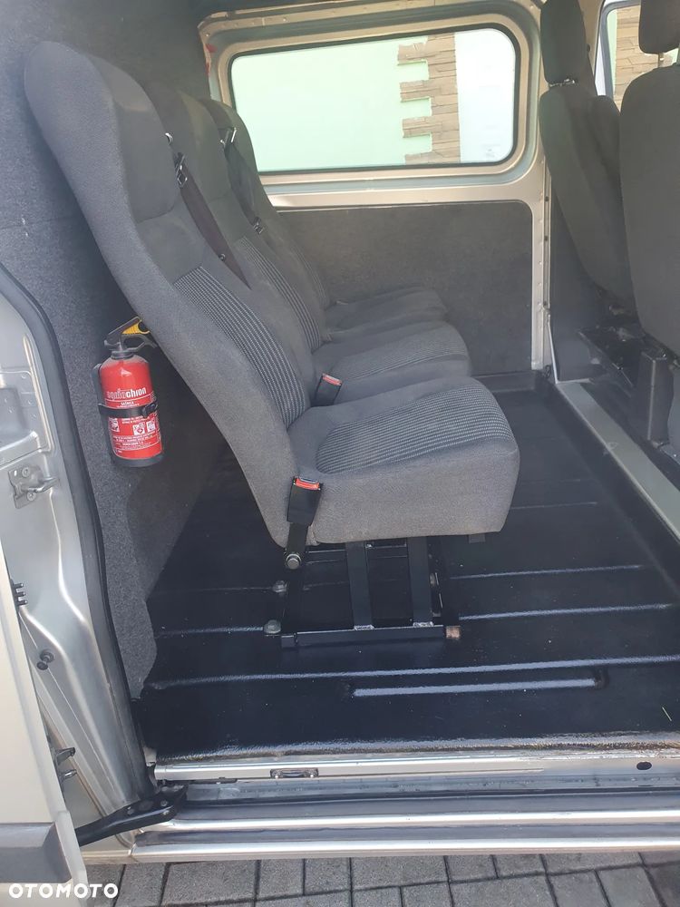 Ford Transit Custom - 19