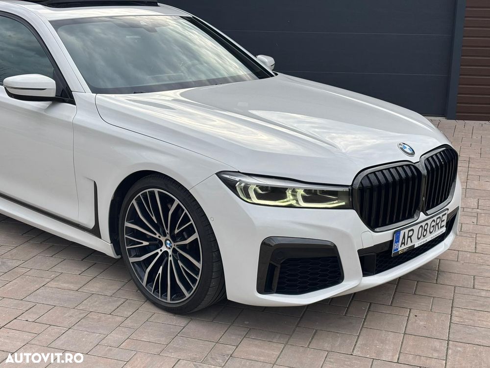 BMW Seria 7 740Li - 9