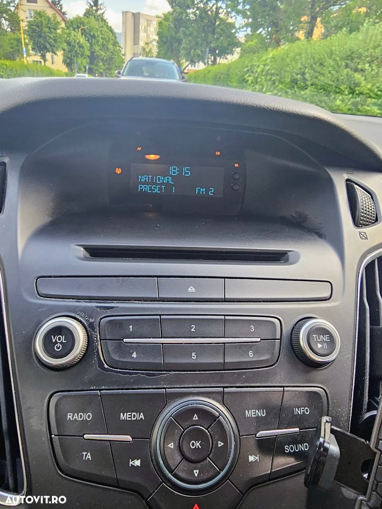 Ford Focus 1.0 EcoBoost Trend - 19