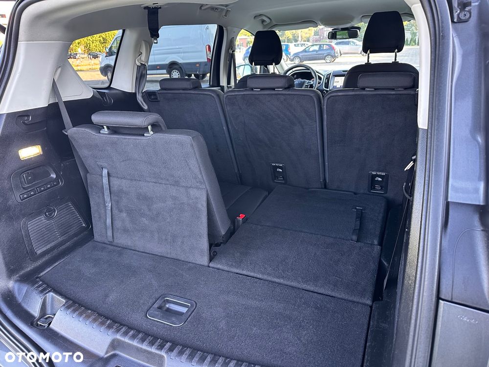 Ford S-Max 2.0 TDCi Trend - 15
