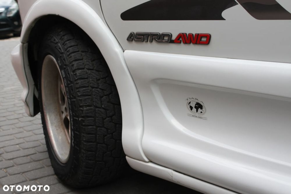 Chevrolet Astro 4.3i V6 - 13
