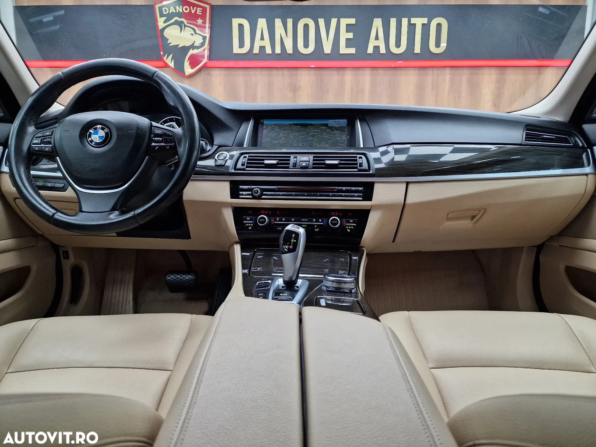 BMW Seria 5 520d Touring Aut. Luxury Line - 20