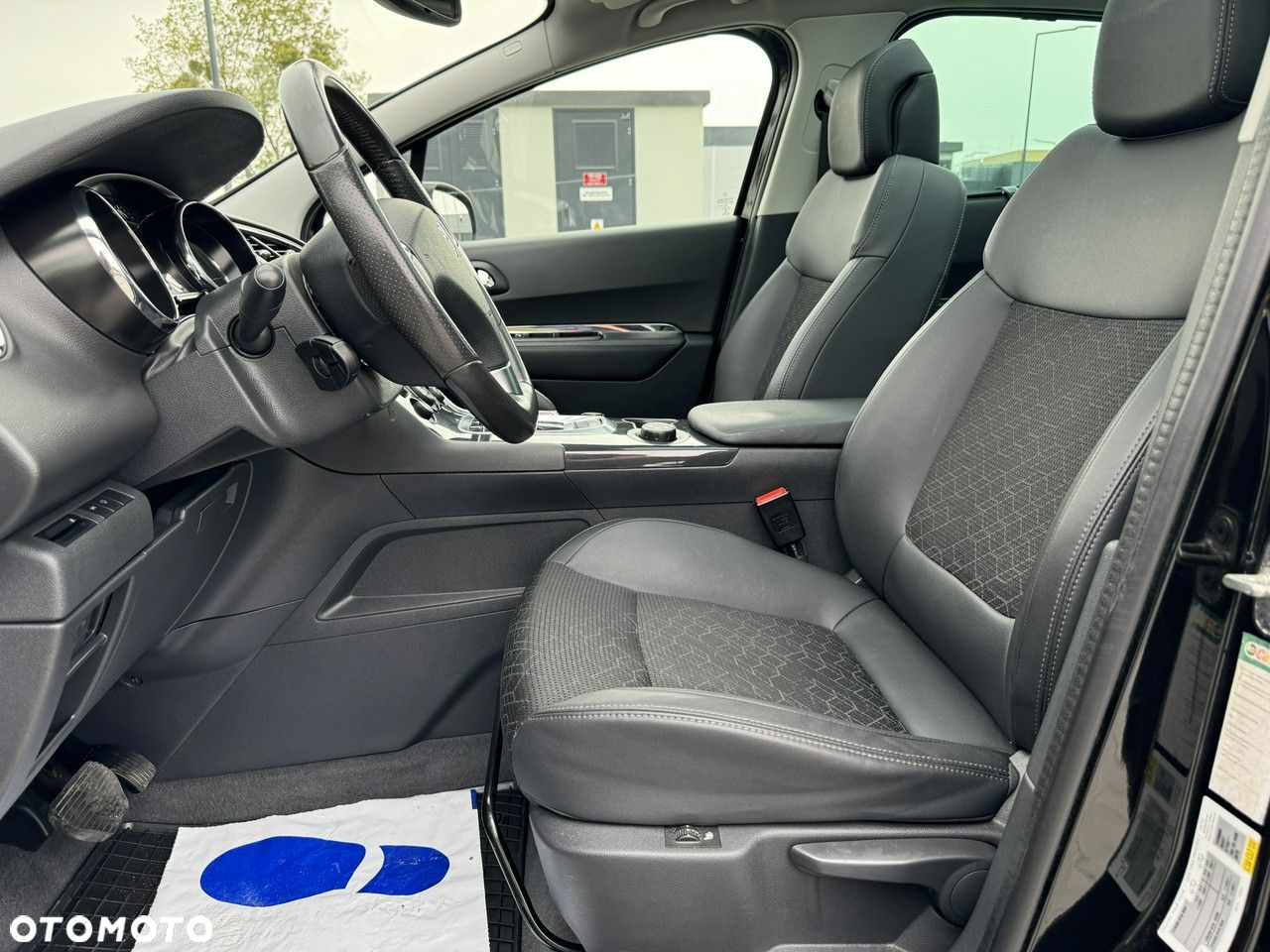 Peugeot 3008 BlueHDi 120 EAT6 Stop & Start Business Line - 17