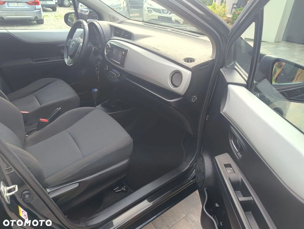 Toyota Yaris Hybrid 1.5 VVT-i Comfort - 12