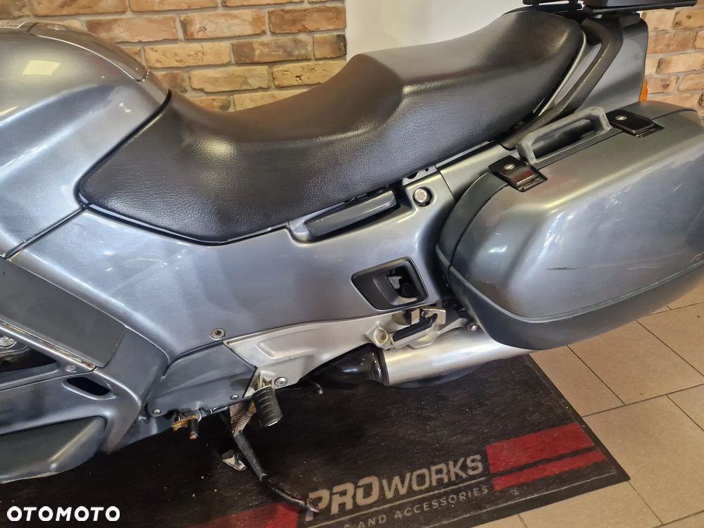 Honda ST - 17