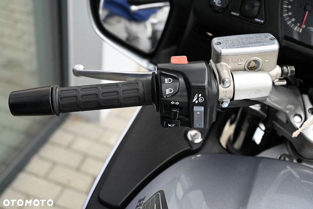 Honda ST - 30