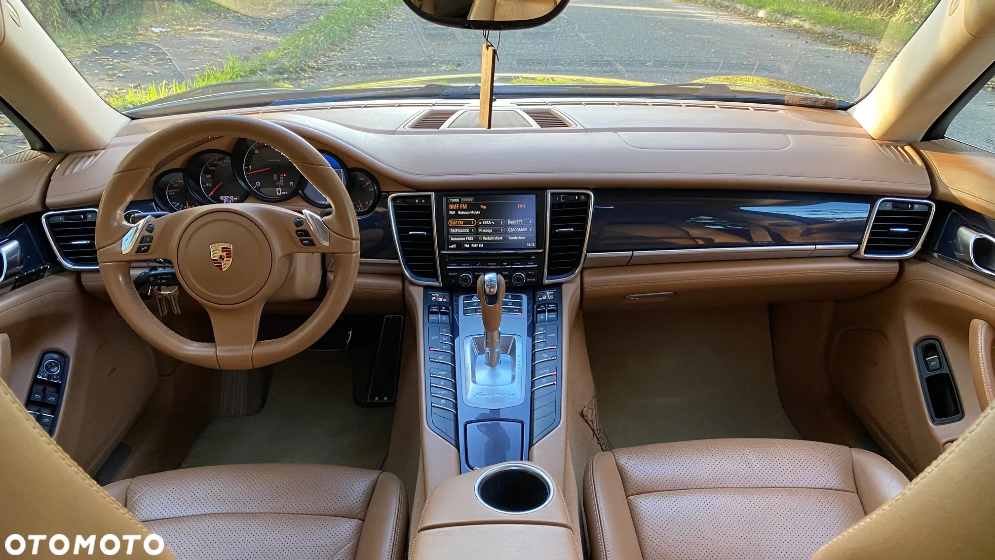 Porsche Panamera Diesel Platinum Edition - 8
