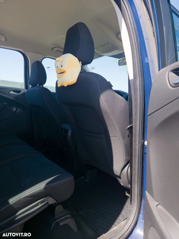 Ford Kuga 1.5 TDCi 2x4 Business Edition - 9