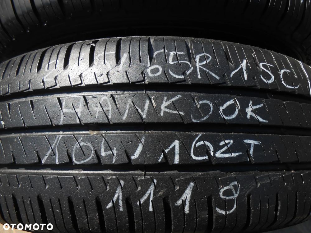 OPONY 215/65R15C Hankook Vantra LT DOT 1119 /  2116 9.9MM - 4