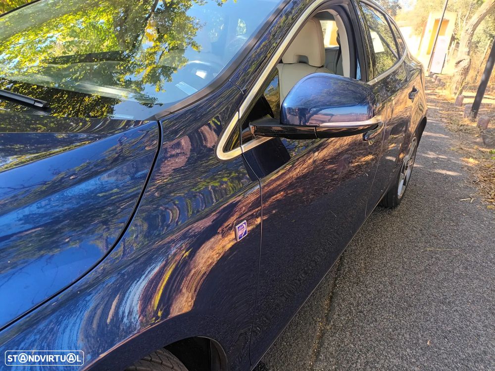 Volvo V40 D2 Ocean Race - 25