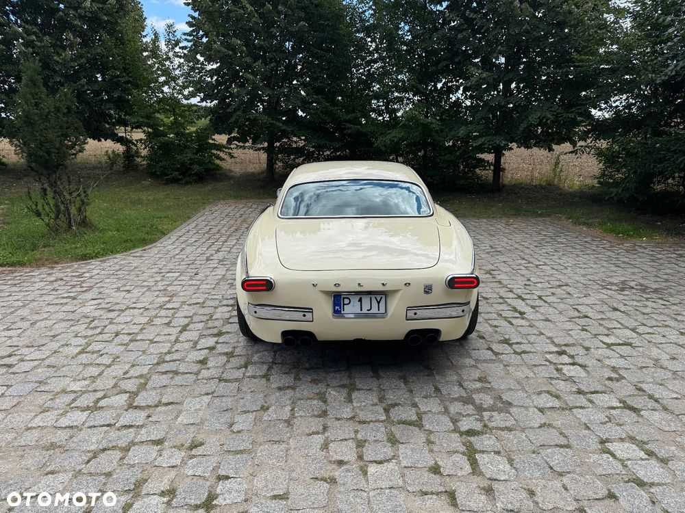 Volvo P1800 - 10