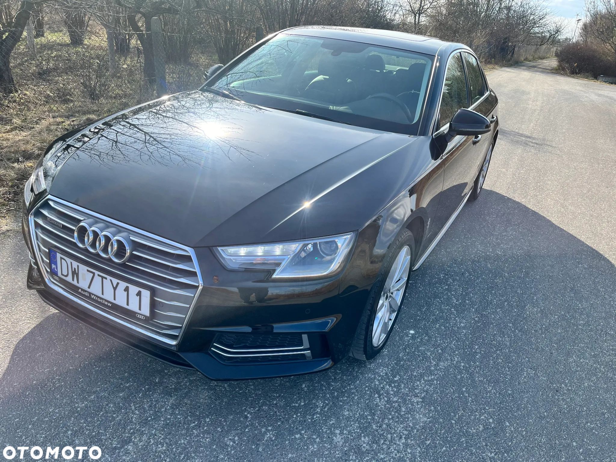 Audi A4 2.0 TFSI Quattro Design S tronic - 1