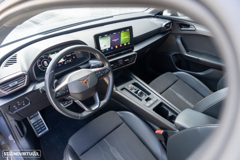 Cupra Leon 1.4 e-Hybrid VZ DSG - 12