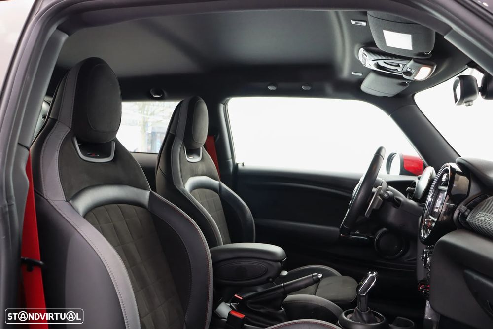MINI Coupé John Cooper Works Auto - 23