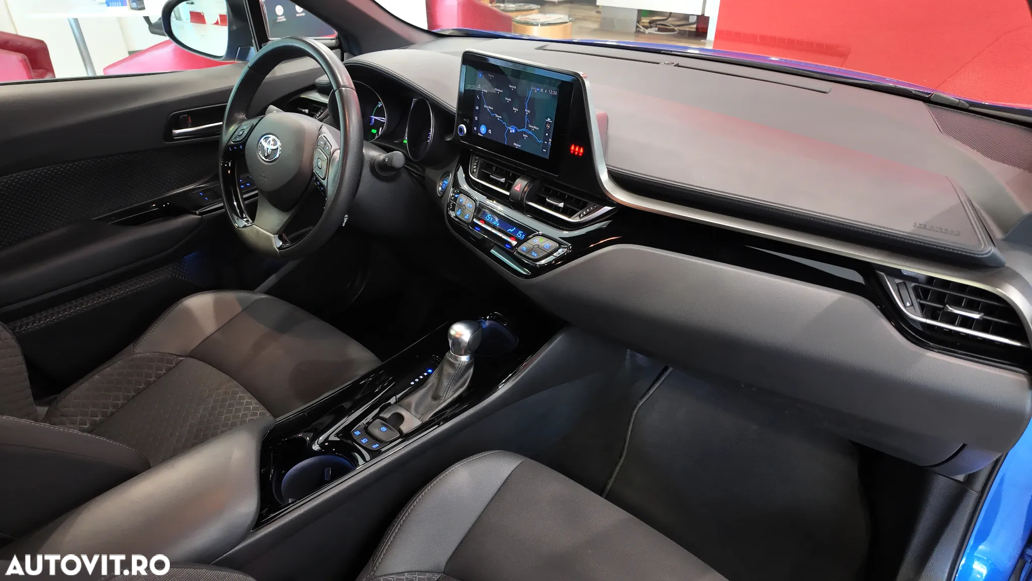 Toyota C-HR 1.8 HSD 122 CP 4x2 CVT C-ult Style bi-tone - 13