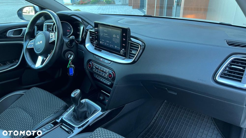 Kia Ceed 1.5 T-GDI L - 14