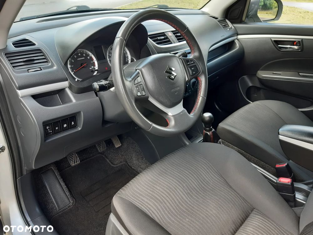 Suzuki Swift 1.2 30 Jahre - 9